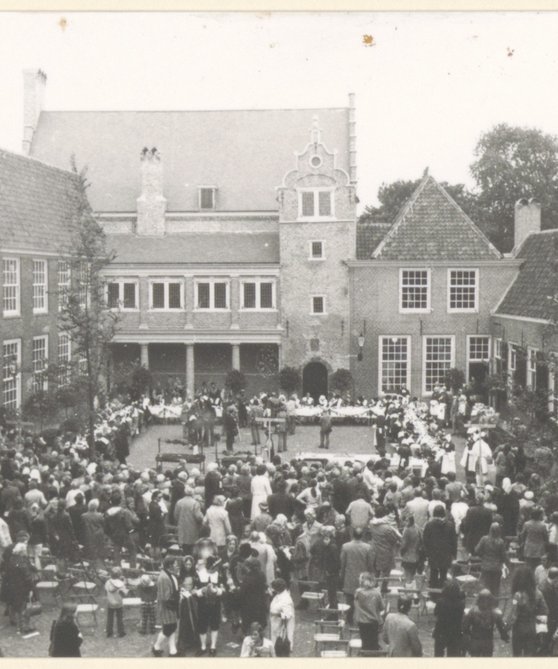 Regionaal Archief Dordrecht - Historische voorstellingen op het Hof tijdens de Hoffeesten van 1972. - 1972