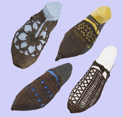 Middeleeuwse schoenen - vierkant beeld